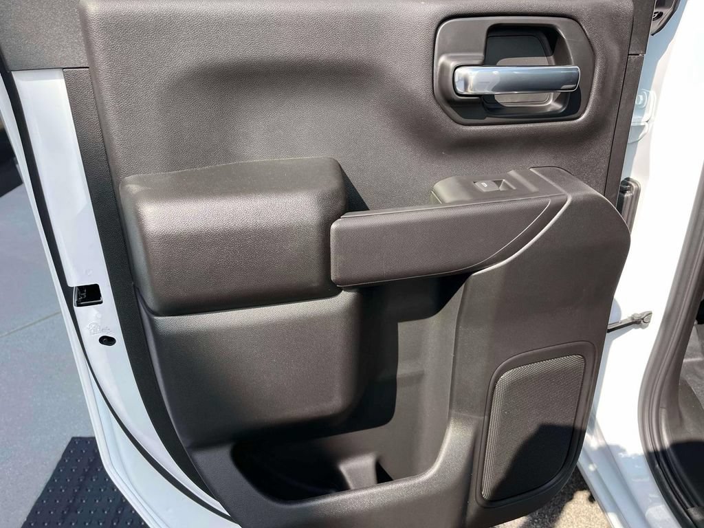 2026 GMC Sierra 2500HD Pro - Photo 17