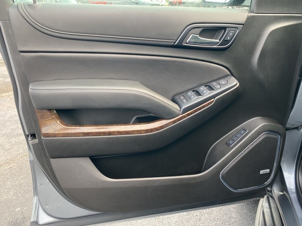 Used 2019 Gray Chevrolet LT image 10
