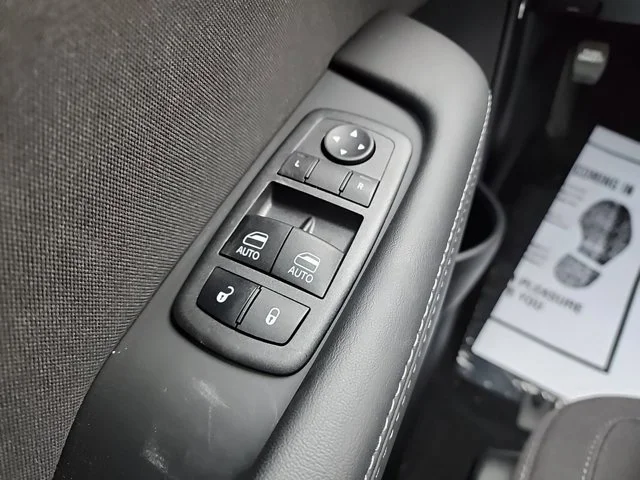 Used 2023 Go Mango Dodge R/T image 27