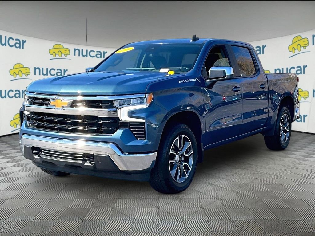 Used 2024 Blue Chevrolet LT image 3