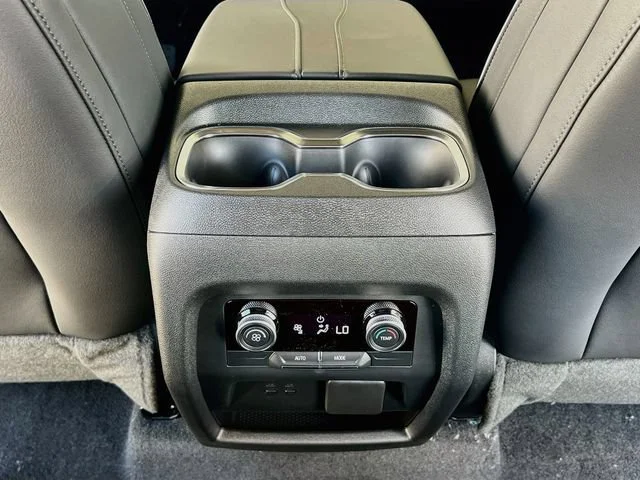 2027 Buick Enclave Sport Touring - Photo 18