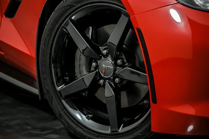 Used 2015 Crystal Red Tintcoat Chevrolet Stingray image 3