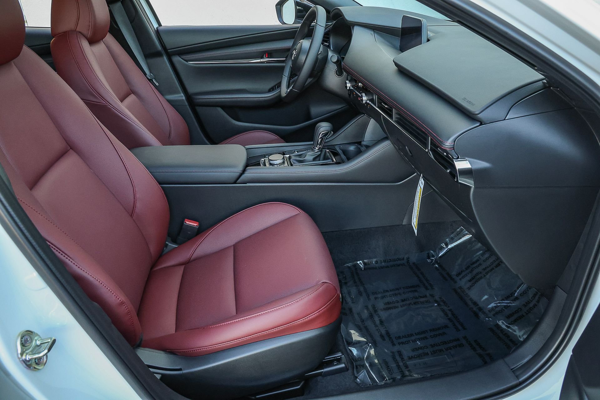 2026 Mazda Mazda3 Carbon Edition - Photo 29