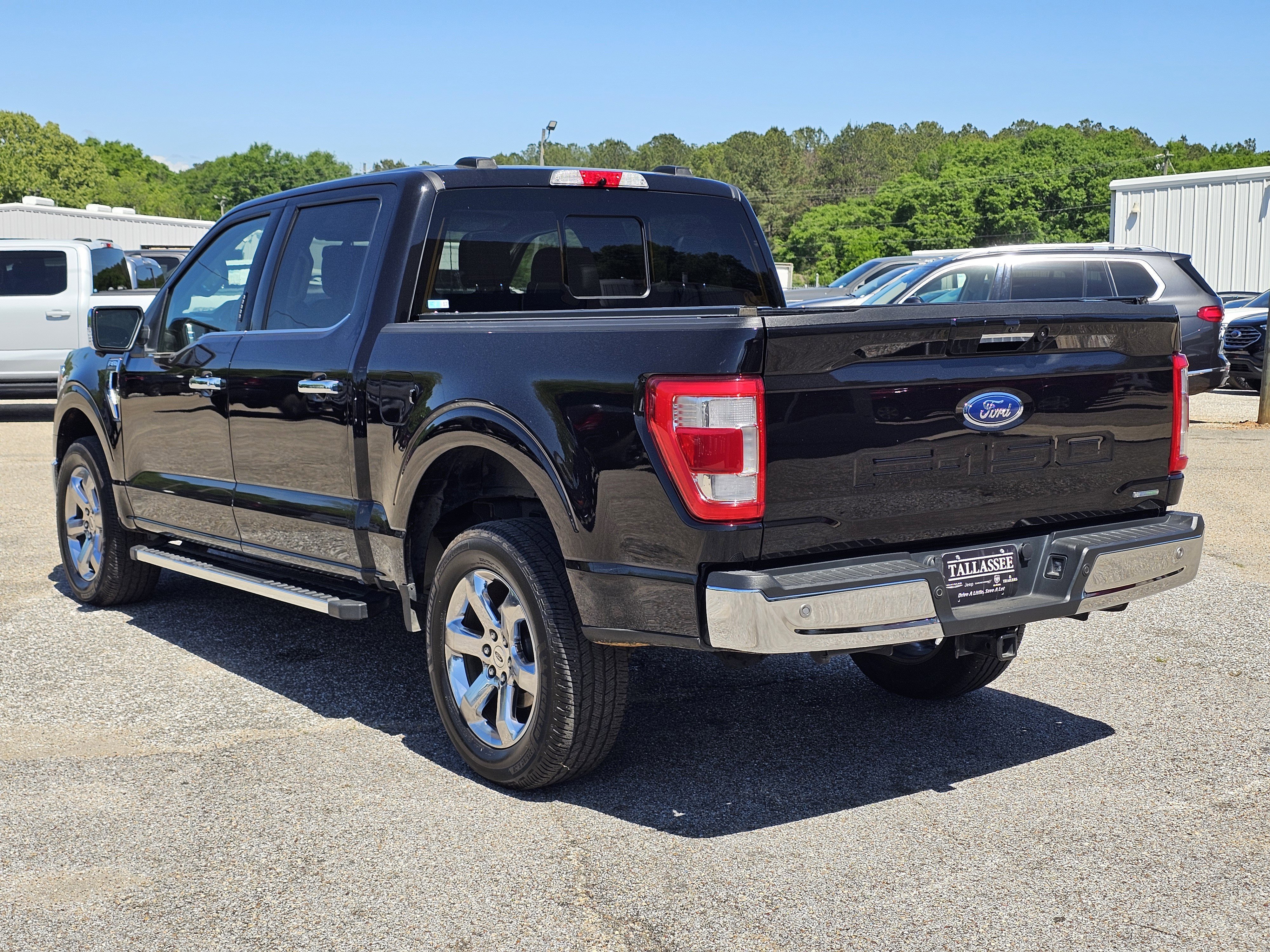 Used 2022 Agate Black Metallic Ford LARIAT image 13