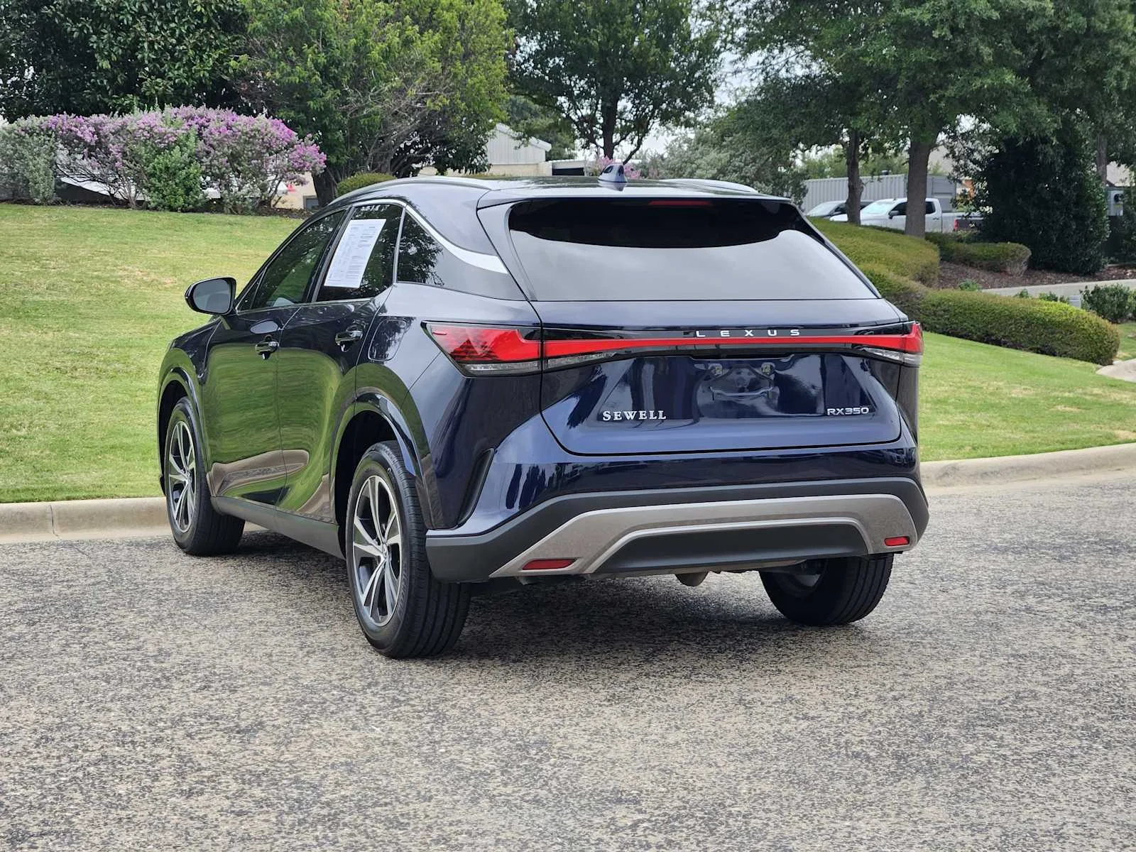 Used 2025 Nightfall Mica Lexus Premium image 3