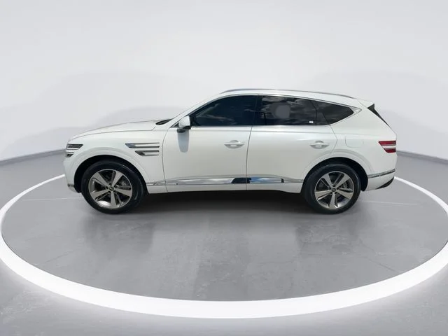 Used 2024 White Genesis 3.5T image 5