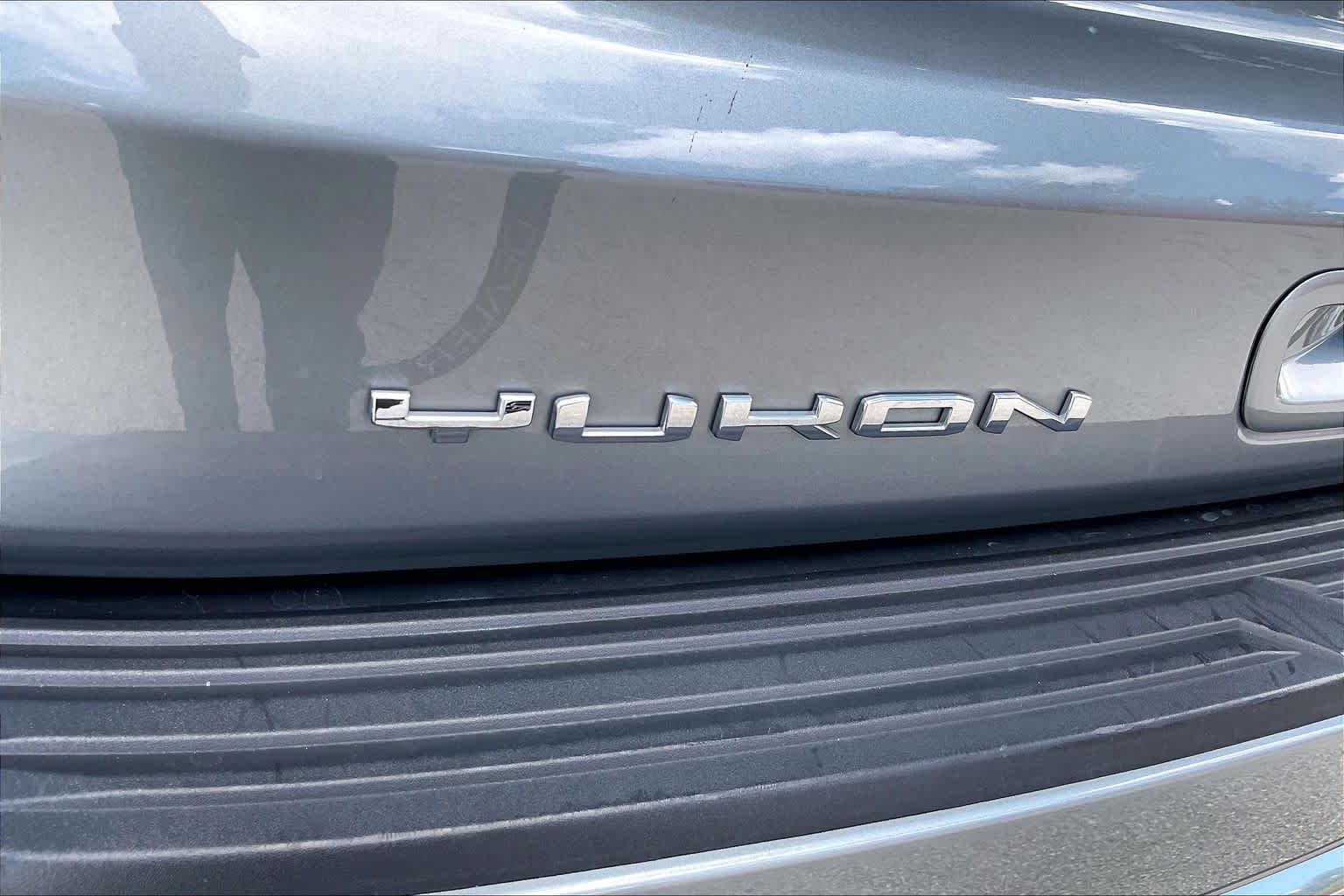 Used 2025 Sterling Metallic GMC Denali image 10