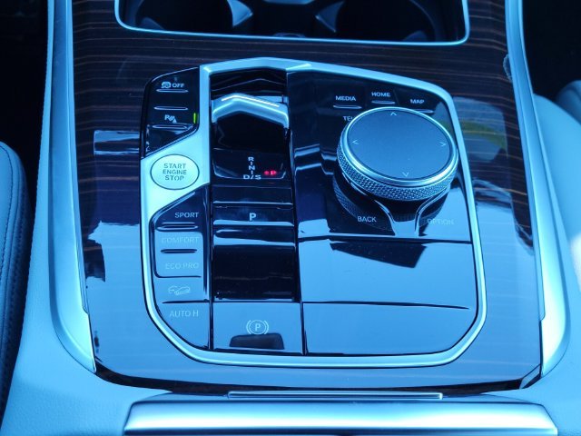 Used 2026 Blue BMW xDrive40i image 24