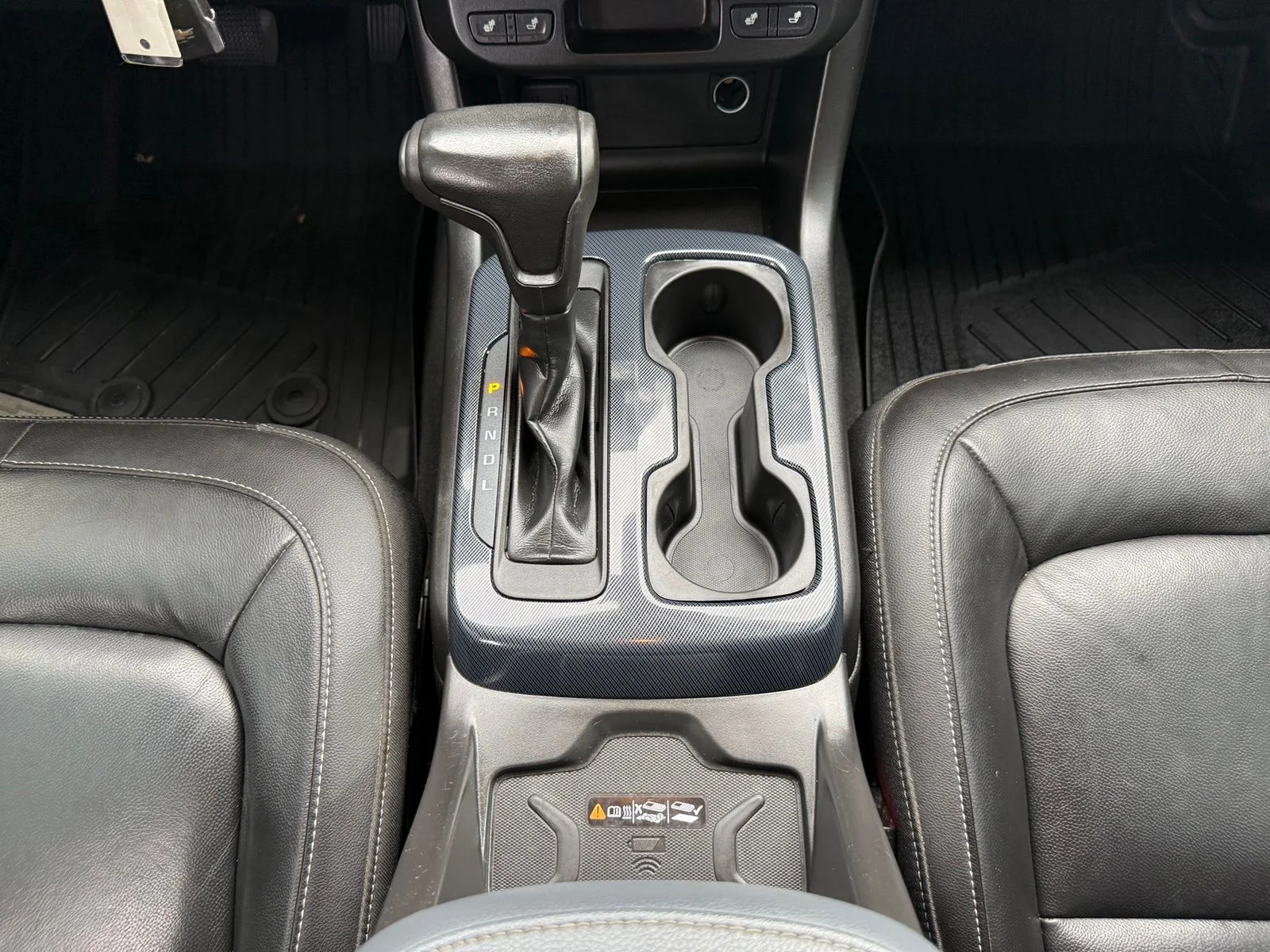 2021 Chevrolet Colorado Z71 - Photo 27