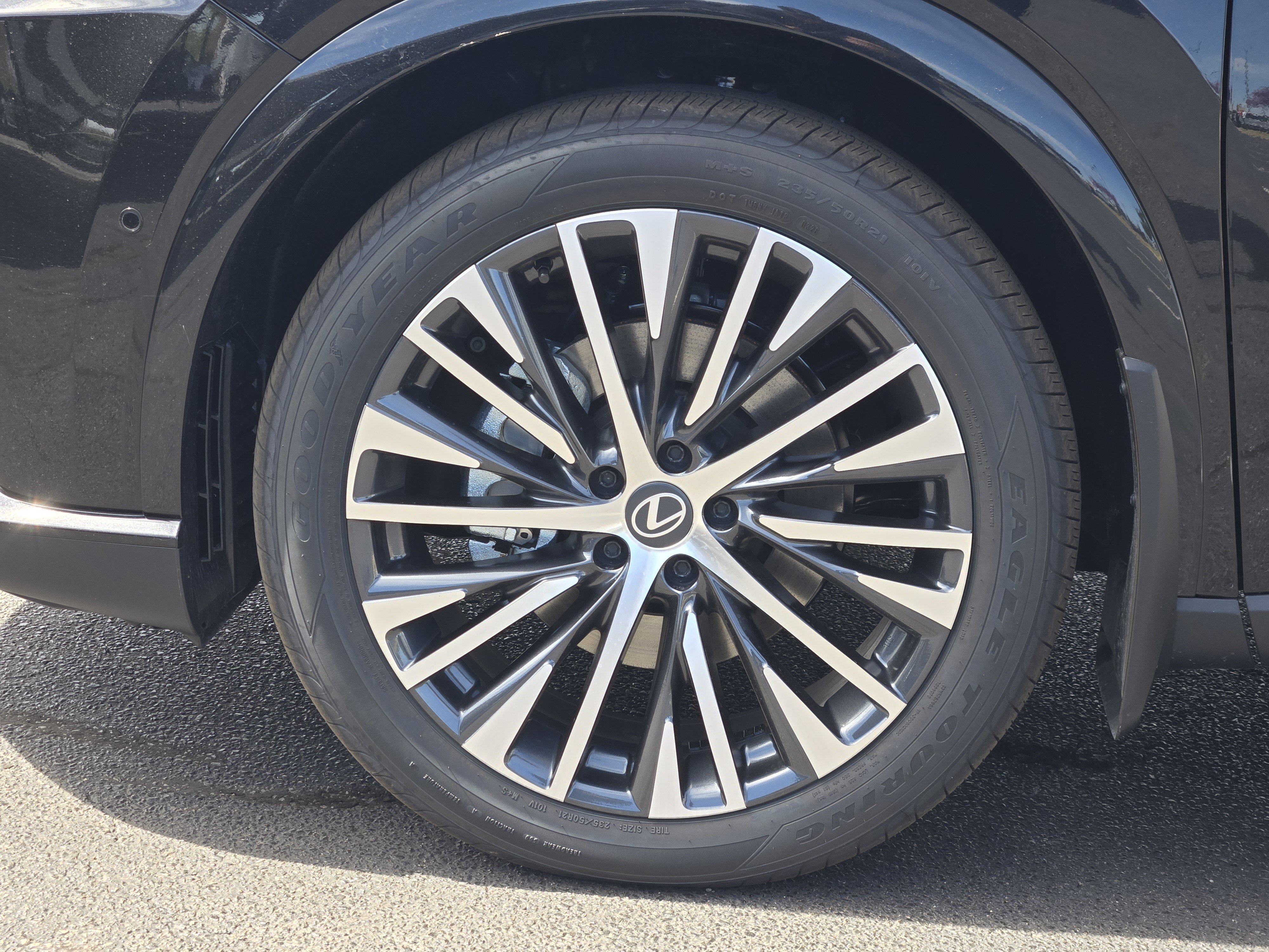 2026 Lexus RX 350 Premium - Photo 8