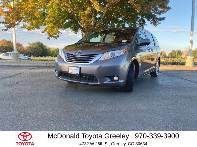 2015 Toyota Sienna XLE