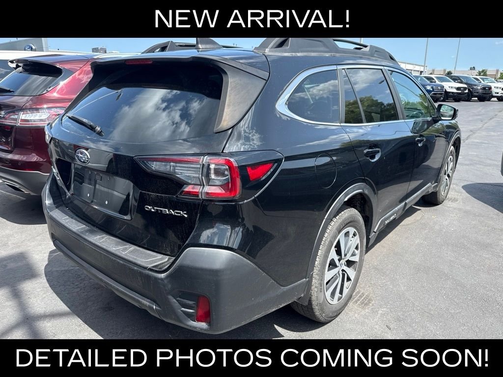 Used 2020 Crystal Black Silica Subaru Premium image 4