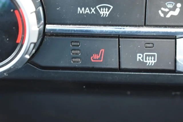 Used 2023 Gray Ford XLT image 34