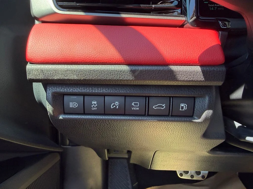 Used 2026  Toyota XSE image 25
