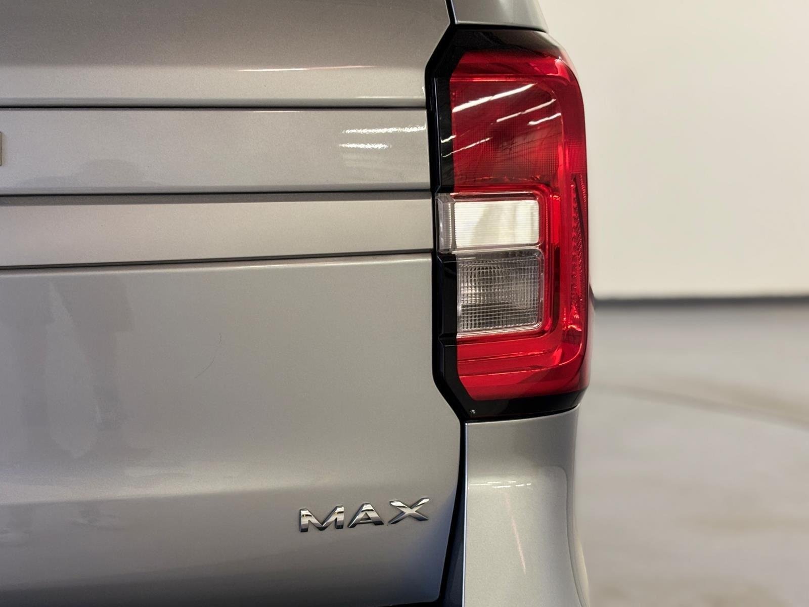 Used 2022 Iconic Silver Metallic Ford XLT image 10