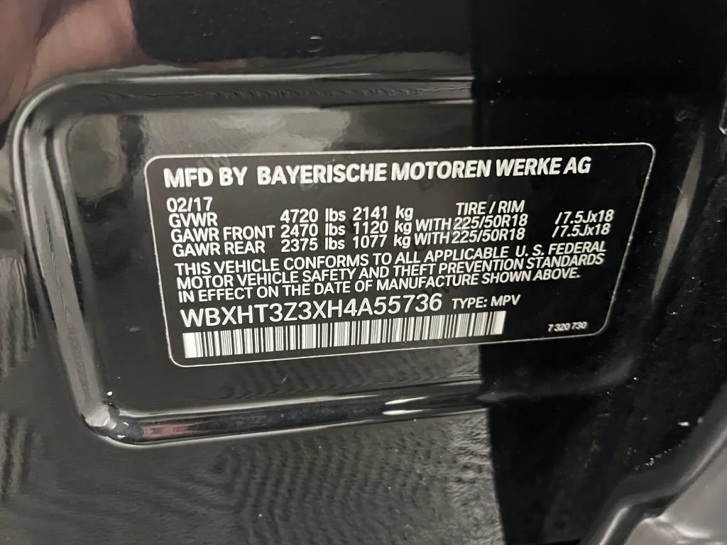 Used 2017 Black BMW xDrive28i image 22
