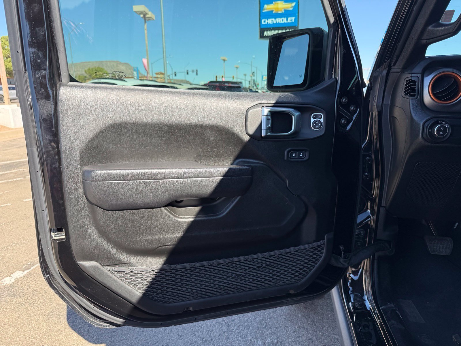 2023 Jeep Gladiator Mojave - Photo 11