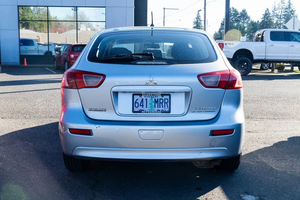 Used 2014 Silver Mitsubishi ES image 5