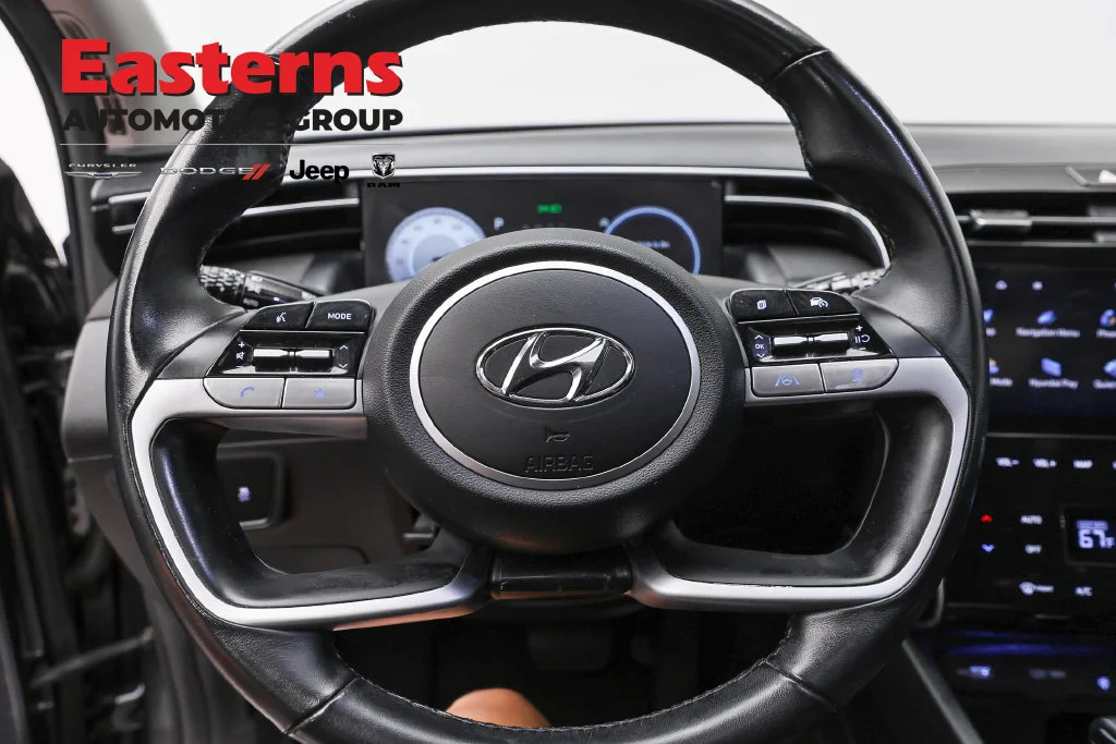 Used 2024 Gray Hyundai SEL image 13
