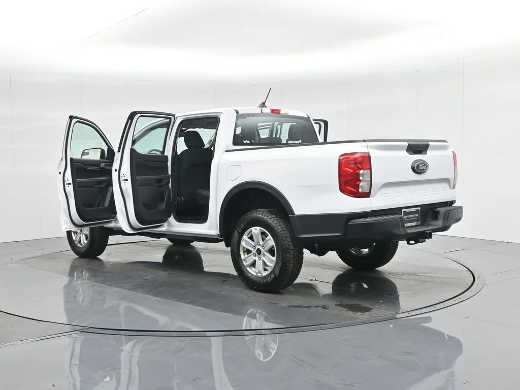 New 2025 White Ford XL image 31