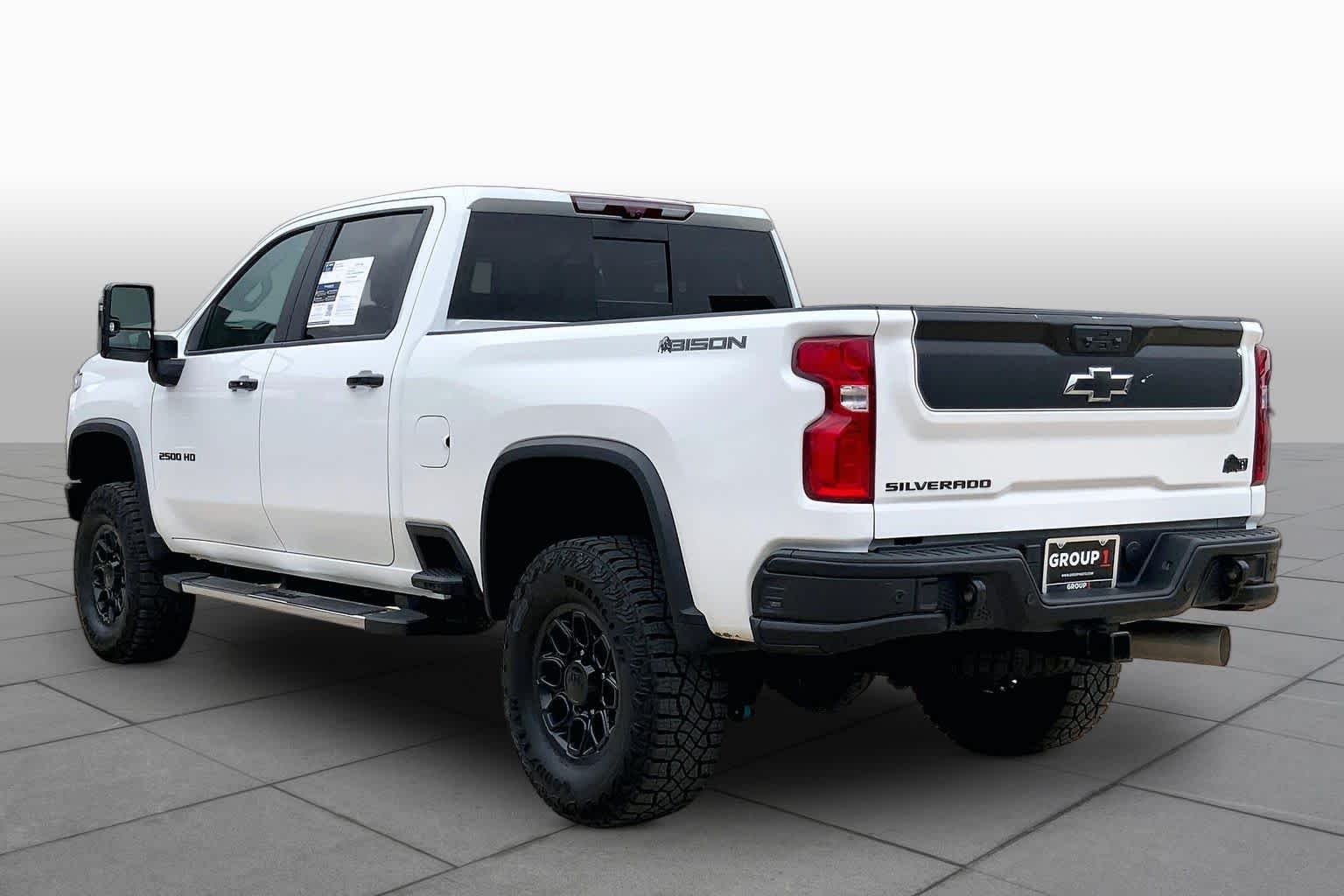 Used 2024 Summit White Chevrolet ZR2 image 12