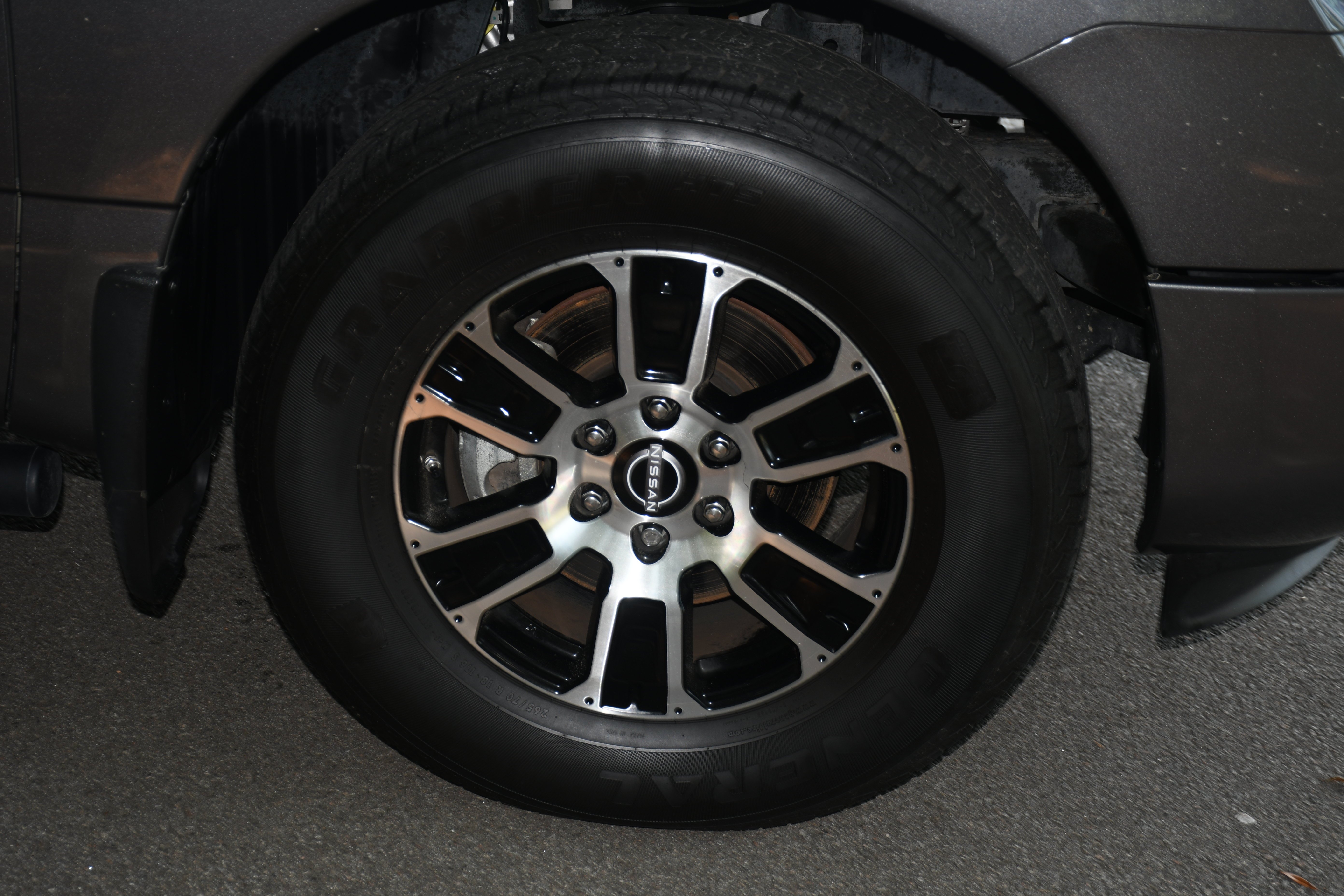 Used 2023 Gray Nissan SV image 21