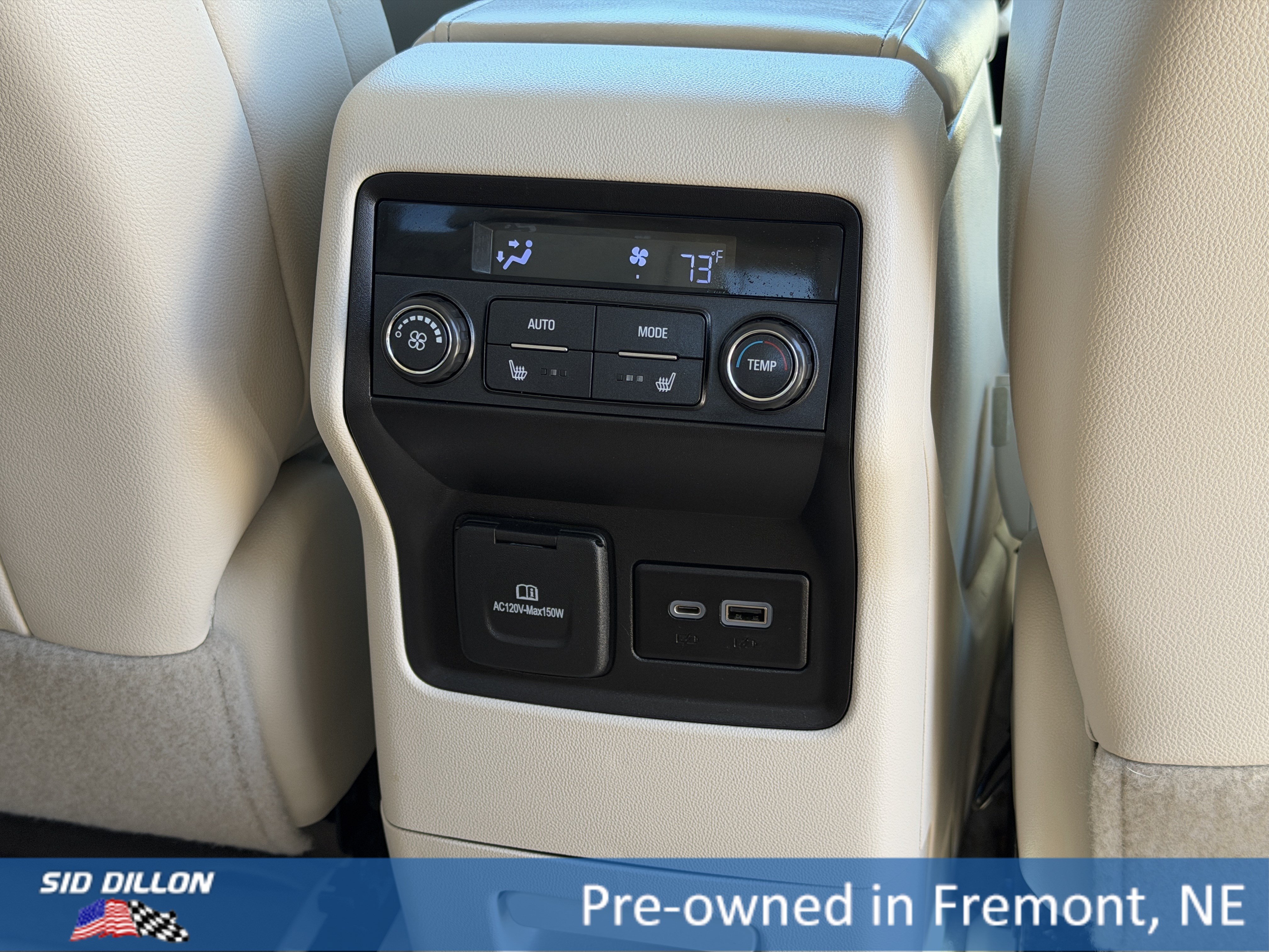 Used 2021 WHITE FROST TRICOAT GMC Denali image 18