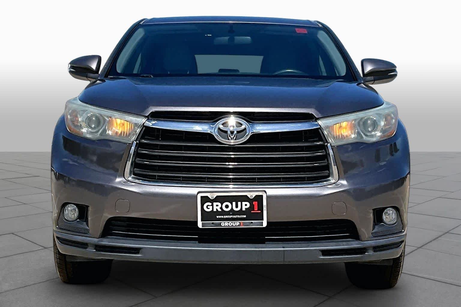 Used 2015 Predawn Gray Mica Toyota LE Plus image 4