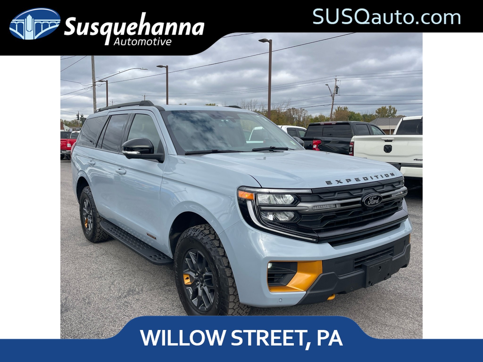 Glacier Gray Metallic 2026 Ford Expedition SUV / Crossover Four-Wheel Drive Automatic