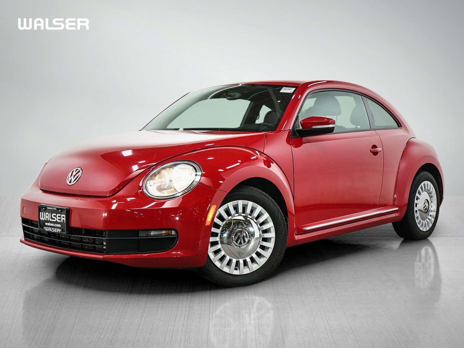 2014 Volkswagen Beetle 1.8T's photo