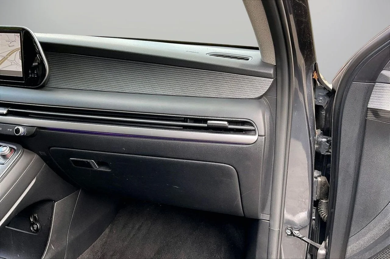 Used 2024 Gray Hyundai Limited image 21
