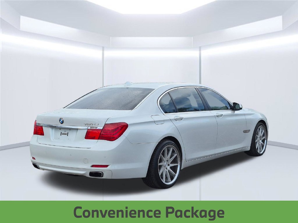 Used 2009 White BMW 750Li image 6