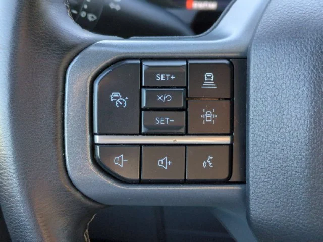 Used 2024 Black Ford XLT image 16