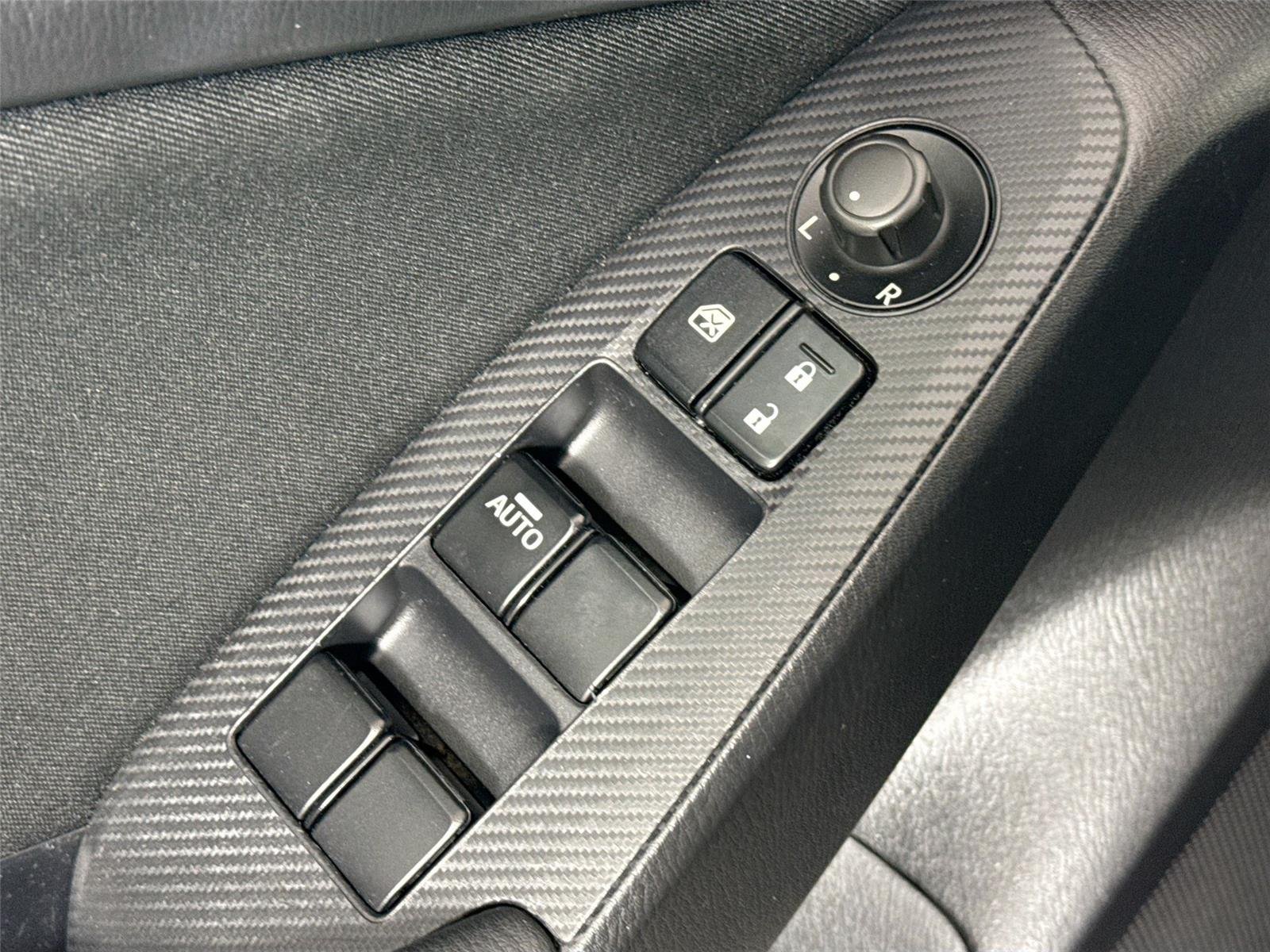 Used 2015 Meteor Gray Mica Mazda i Sport image 25