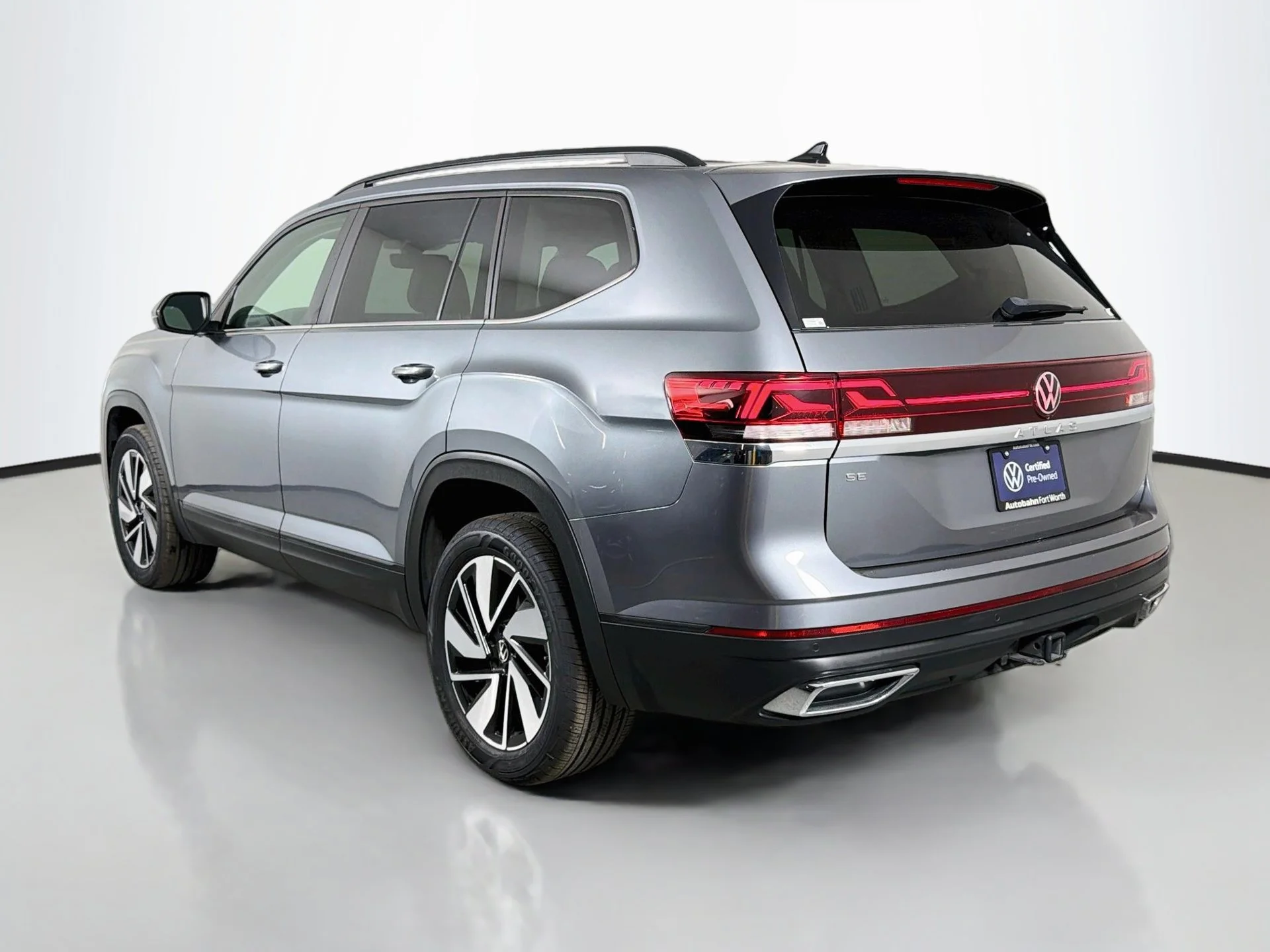 Certified Used 2024 Gray Volkswagen 2.0T SE w/Technology image 7