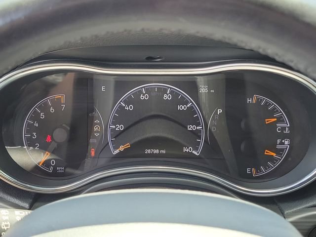 Used 2022 White Jeep Laredo E image 26