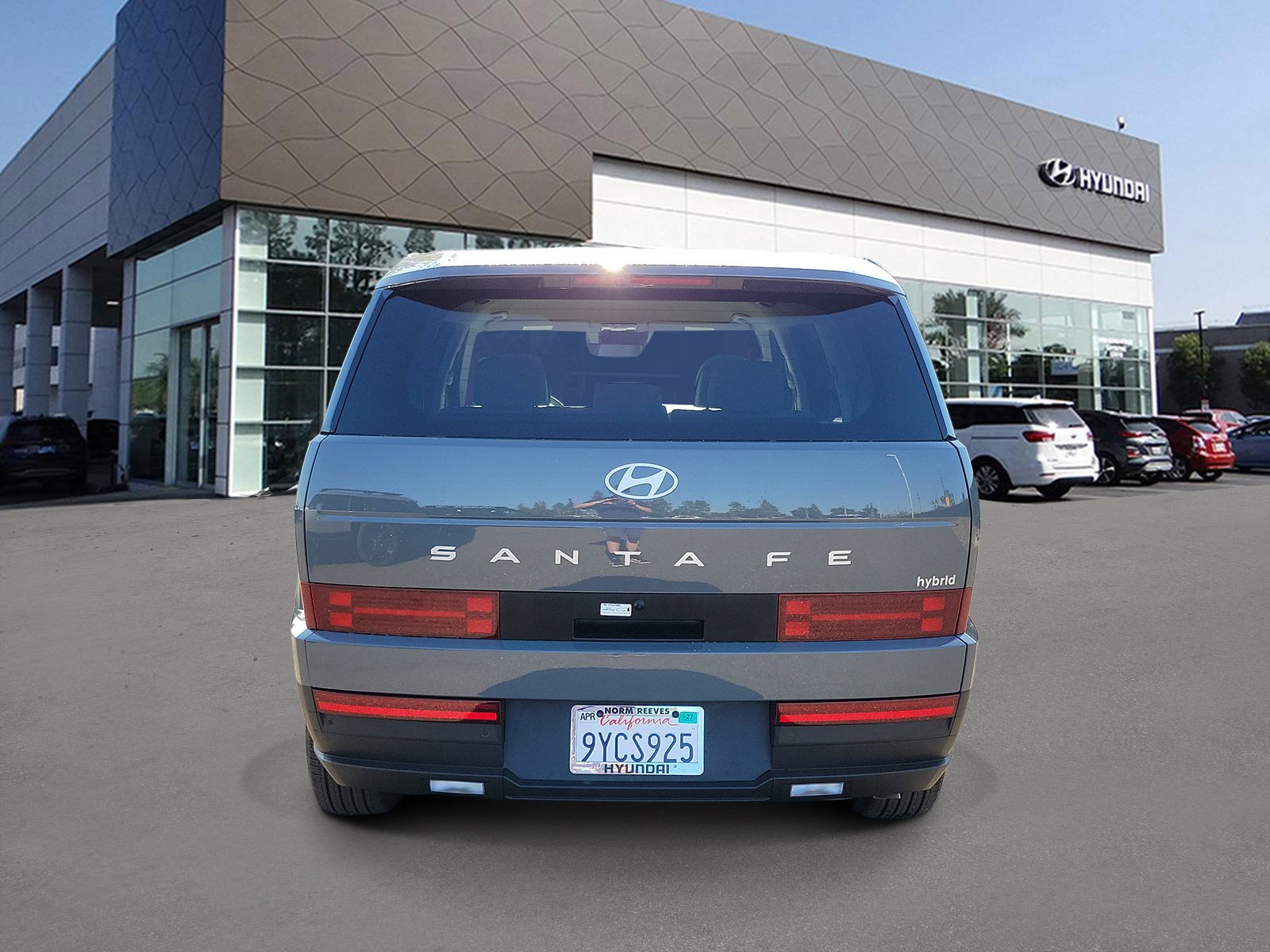 Certified Used 2026 Hampton Gray Hyundai SE image 4