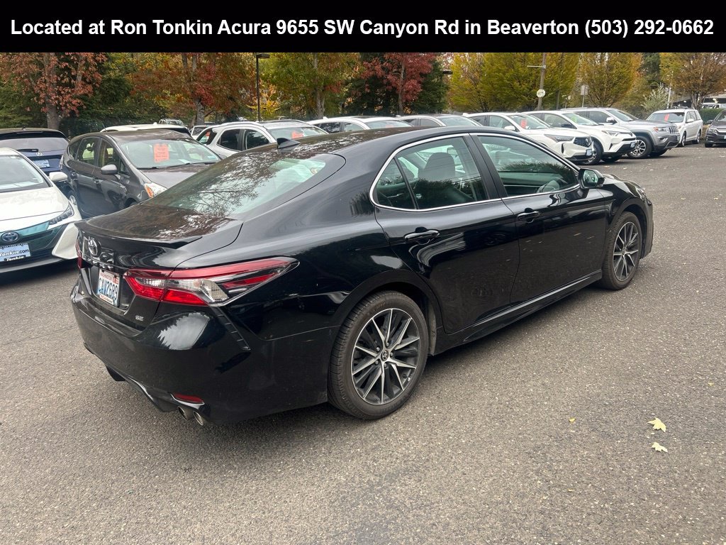 Used 2021 Midnight Black Metallic Toyota SE image 4