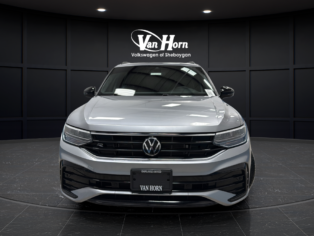 Used 2024 Silver Metallic Volkswagen 2.0T SE R-Line Black image 2