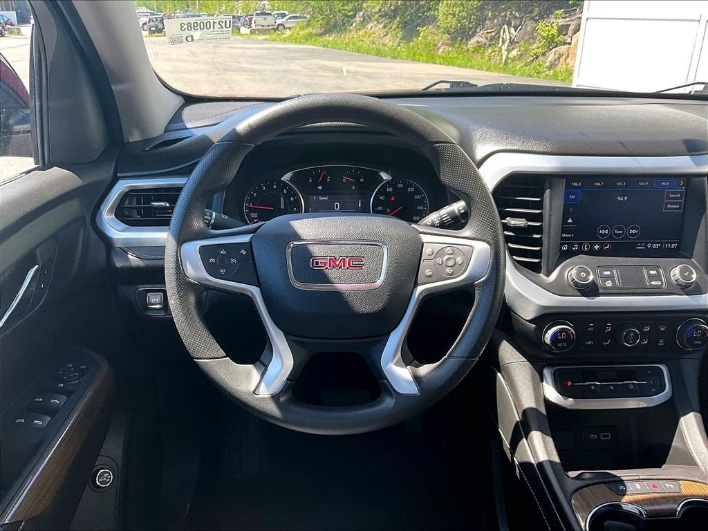 Used 2023 Volcanic Red Tintcoat GMC SLE image 18