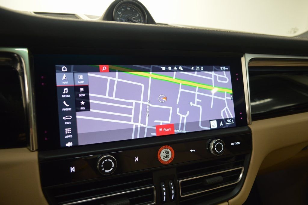 Used 2025 Black Porsche  image 27
