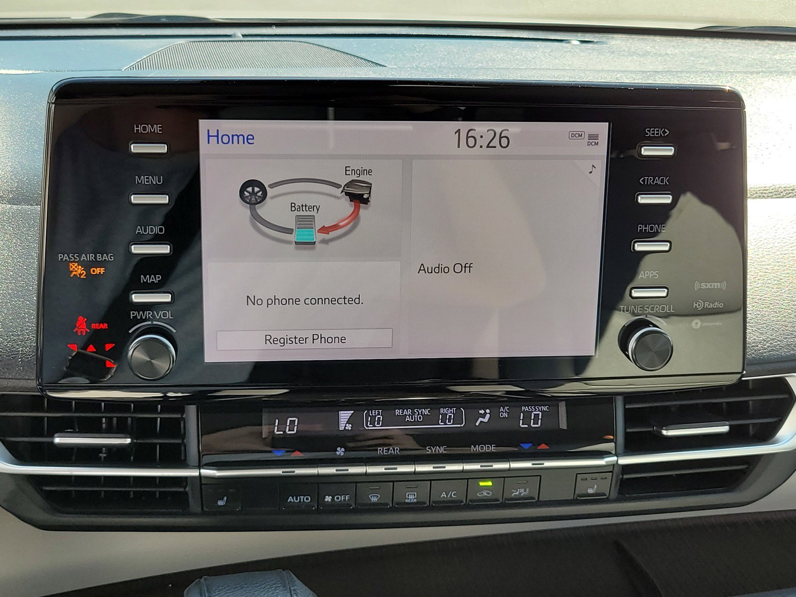 Used 2022 Silver Toyota XLE image 19