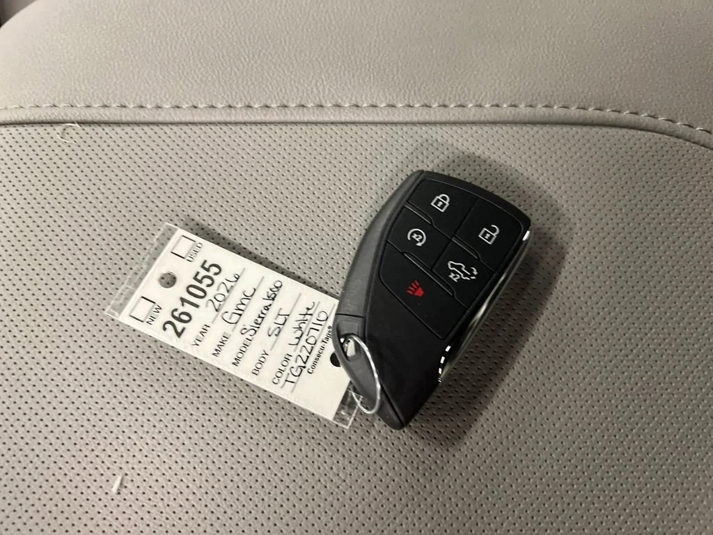 2026 GMC Sierra 1500 SLT - Photo 28