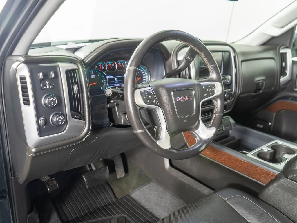 Used 2018 Gray GMC SLT image 14