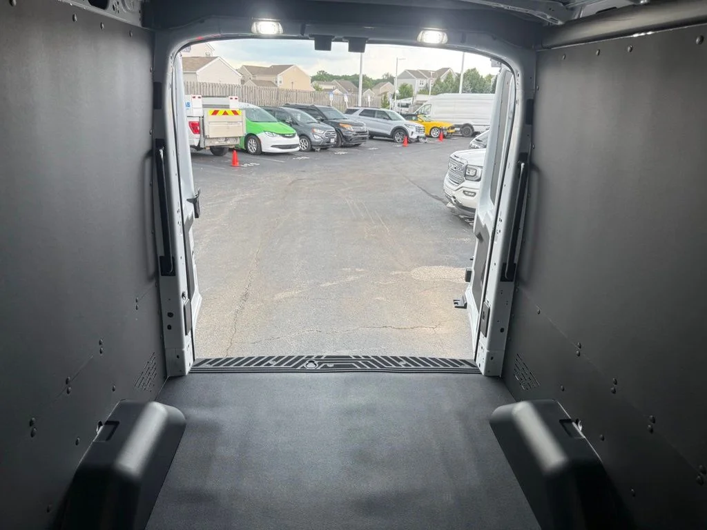 New 2026 Oxford White Ford Cargo Van image 40