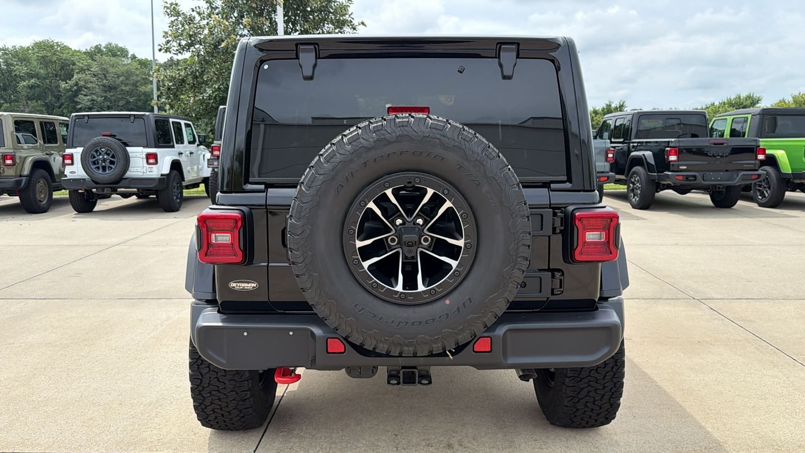 New 2026 Black Clearcoat Jeep Rubicon image 8