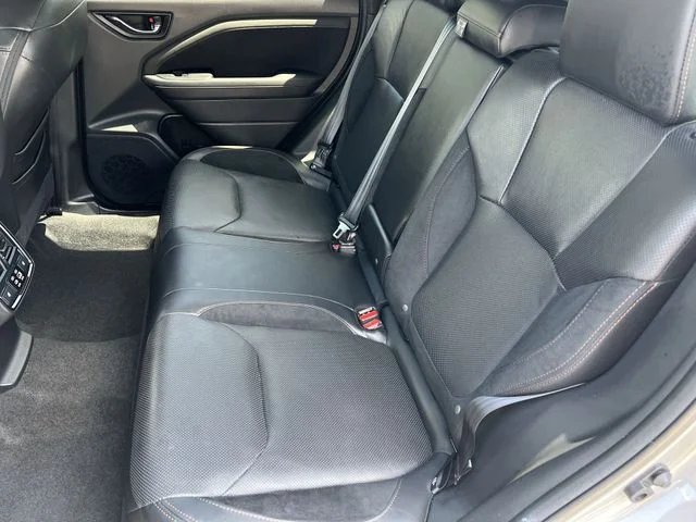 Used 2025 Beige Subaru Touring image 39