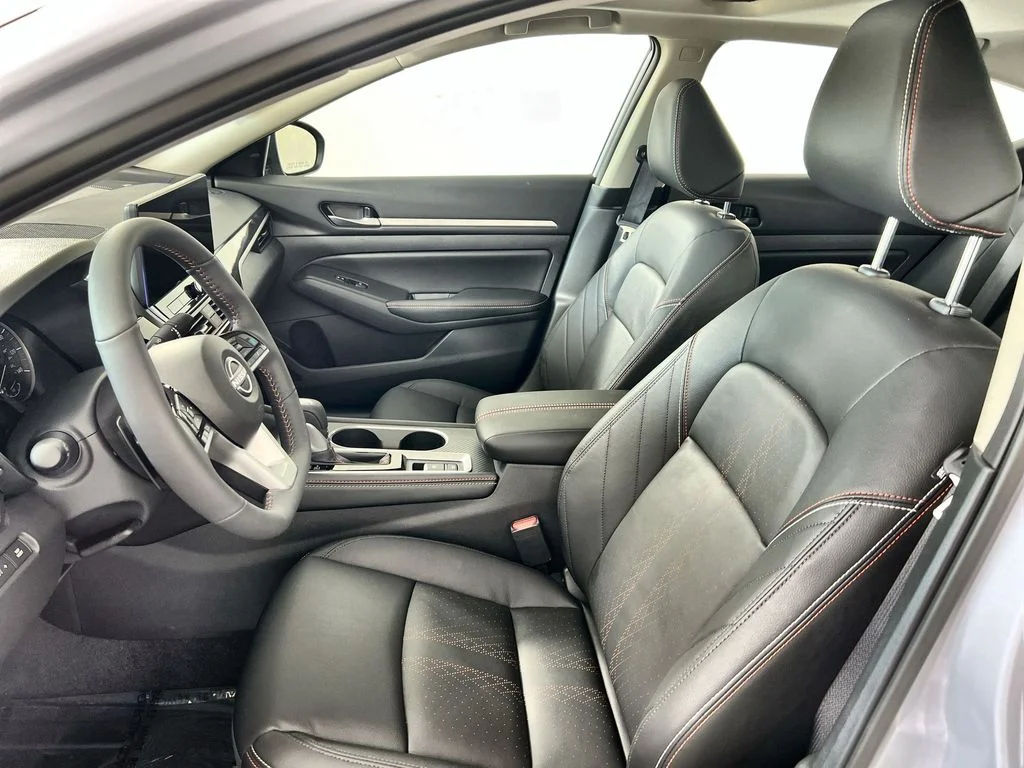 New 2026 Gray Nissan 2.5 SR image 13