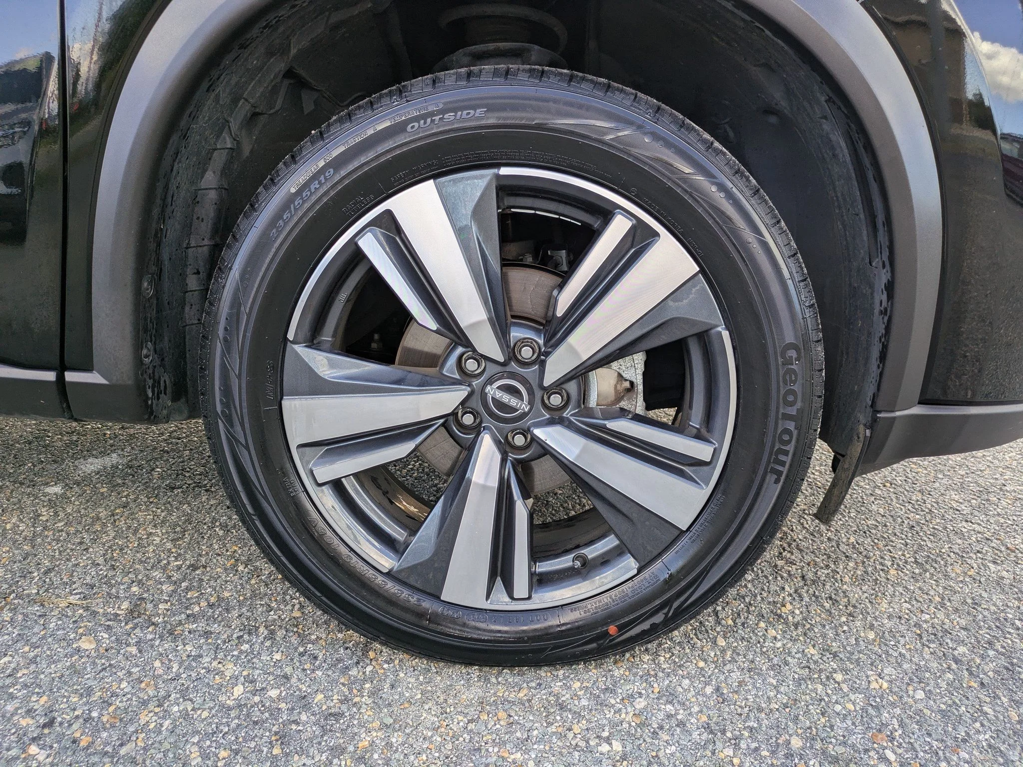 Certified Used 2026 Super Black Nissan SL image 12