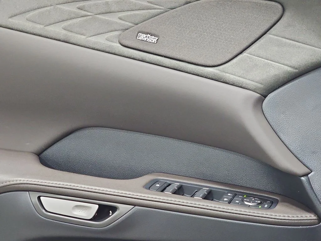 New 2026 Eminent White Pearl Lexus LUXURY image 27